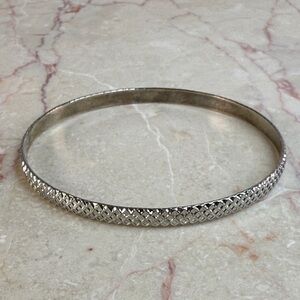 Elegant Silver Bangle Bracelet